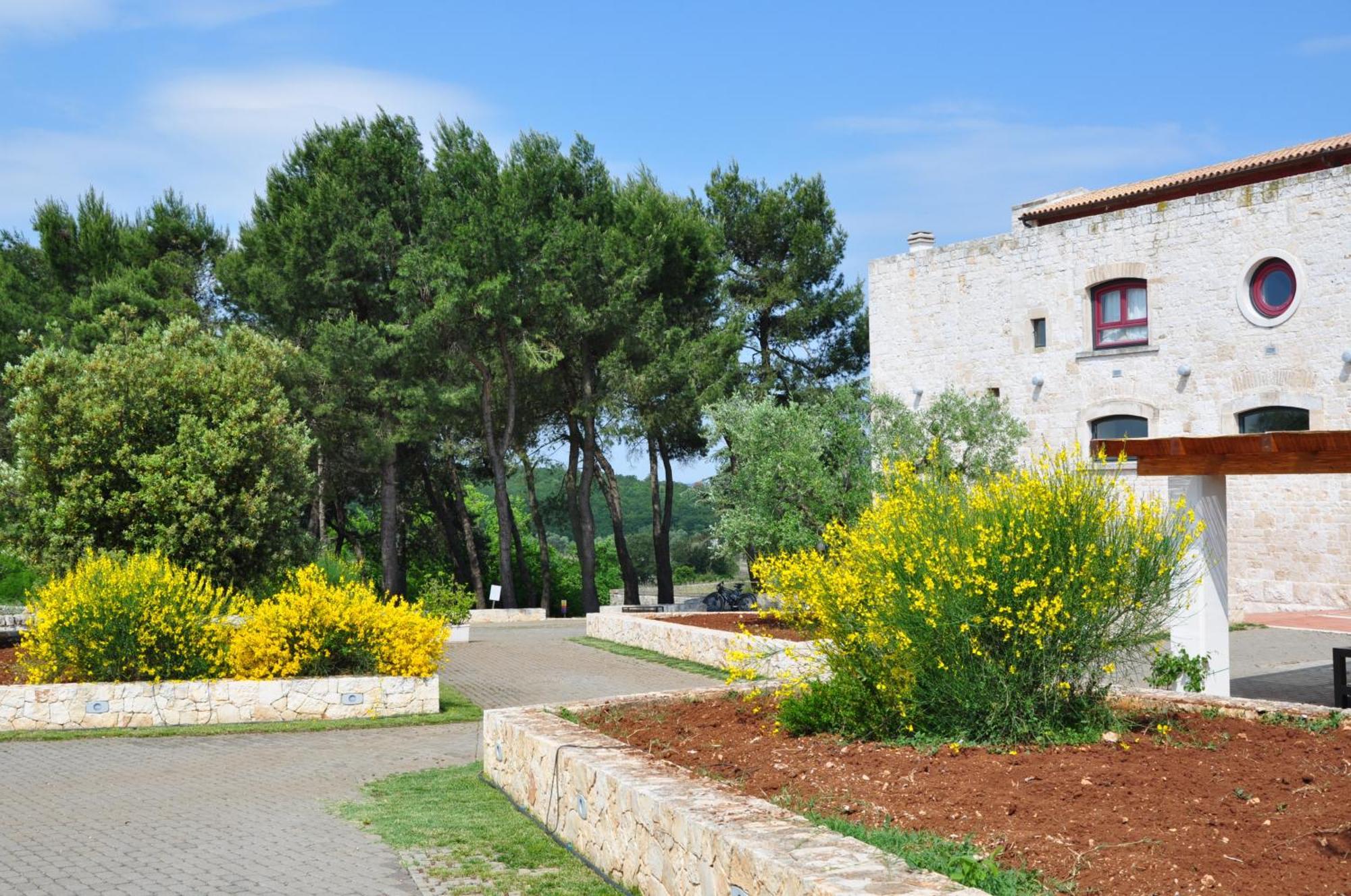 Apulia Victor Country Hotel Alberobello Exterior photo
